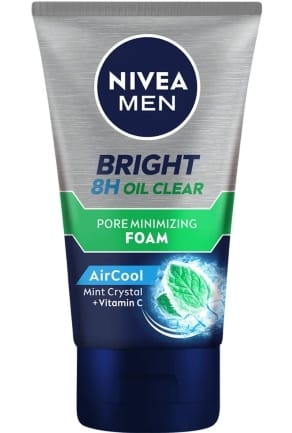 5 Sabun Muka Pria untuk Memutihkan Wajah yang Efektif - Alodokter