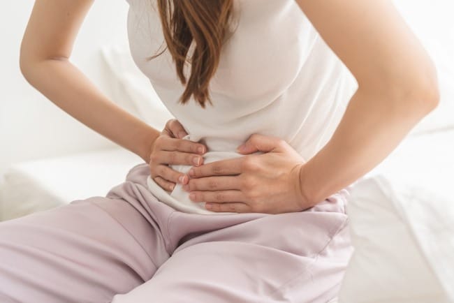 Sakit Perut dan Perubahan Berat Badan, Ini Penyebab dan Cara Mengatasinya - Alodokter