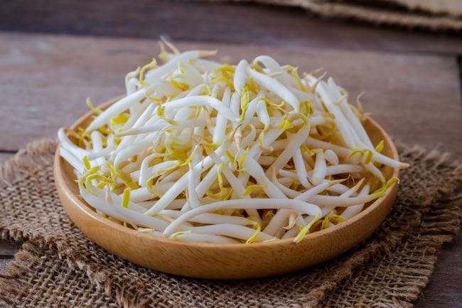 7 Manfaat Kecambah dan Cara Aman Mengonsumsinya - Alodokter