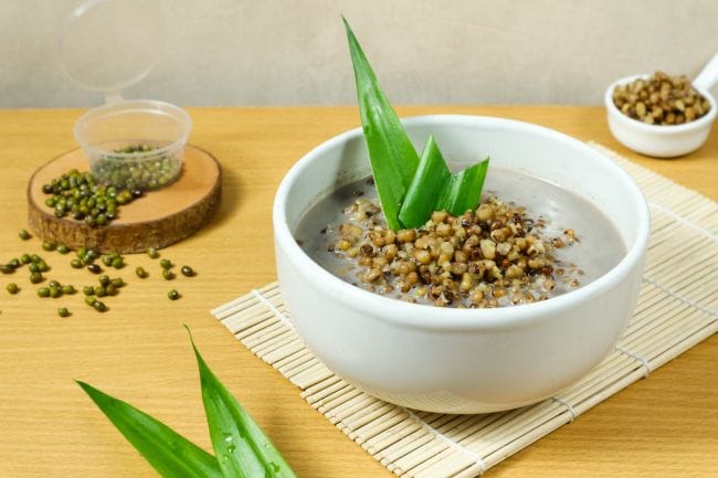 Manfaat Bubur Kacang Hijau yang Nyaman di Perut - Alodokter