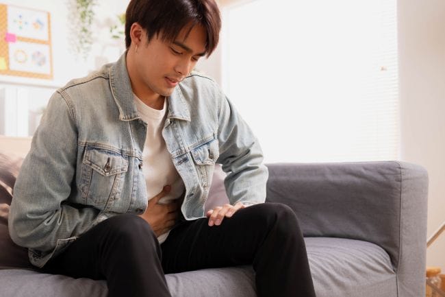 Perut Bunyi Seperti Air, Ini Kemungkinan Penyebabnya - Alodokter