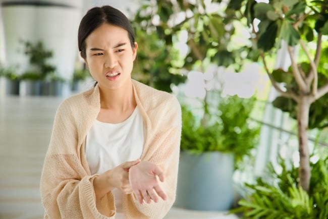 7 Penyebab Rematik di Usia Muda yang Perlu Diwaspadai - Alodokter