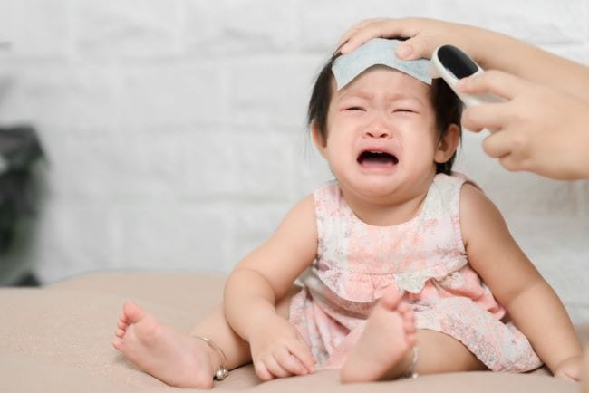 Agar Anak Tidak Demam Setelah Imunisasi DPT, Begini Caranya - Alodokter