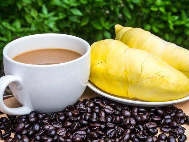 Minum Kopi setelah Makan Durian, Amankah untuk Kesehatan? - Alodokter