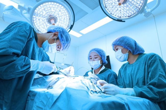 Dokter Spesialis Bedah Terbaik di Jakarta Barat - Alodokter
