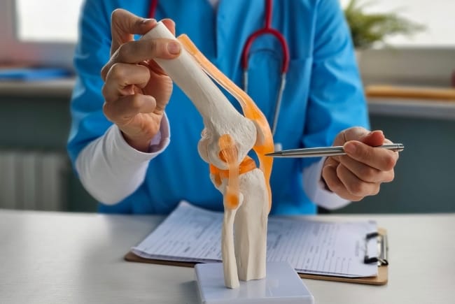 Dokter Spesialis Ortopedi dan Traumatologi Terbaik di Bekasi - Alodokter