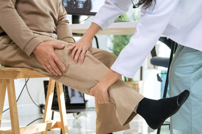 Dokter Spesialis Ortopedi dan Traumatologi Terbaik di Jakarta Barat - Alodokter