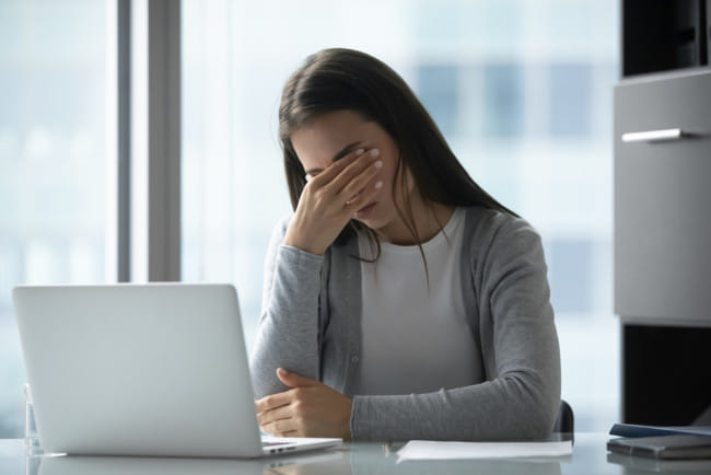 Mata Kunang-Kunang dan Kepala Pusing, Ketahui Berbagai Penyebabnya - Alodokter