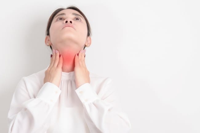 Penyakit Tiroid pada Wanita, Kenali Gejala dan Faktor Risikonya - Alodokter