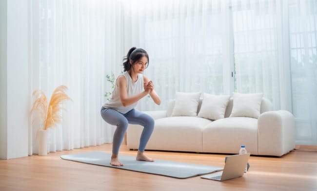 Manfaat Squat untuk Wanita dan Cara Melakukannya dengan Aman - Alodokter