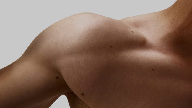 Tulang Selangka Menonjol, Kenali Penyebab dan Tips Mengatasinya - Alodokter