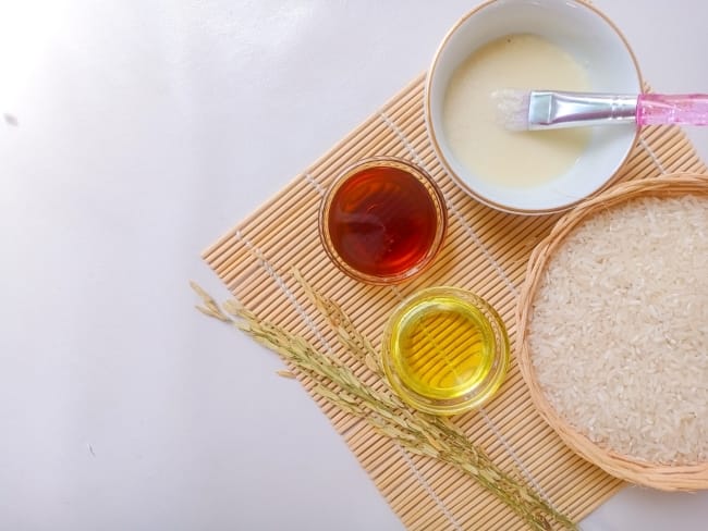 Cara Membuat Masker Beras, Bisa Mencerahkan Kulit! - Alodokter