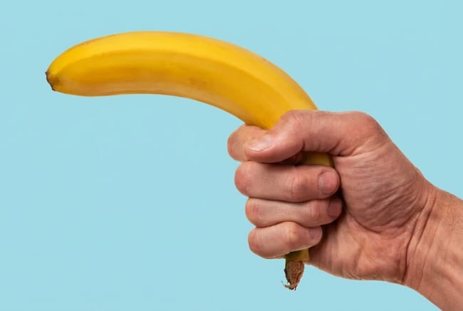 Penis Bengkok ke Bawah, Ketahui Penyebab, Risiko, dan Penanganannya - Alodokter