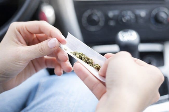 6 Cara Menghilangkan Efek Ganja - Alodokter