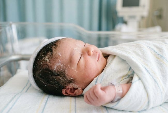 Vernix Caseosa, Kenali Manfaatnya bagi Bayi Baru Lahir - Alodokter