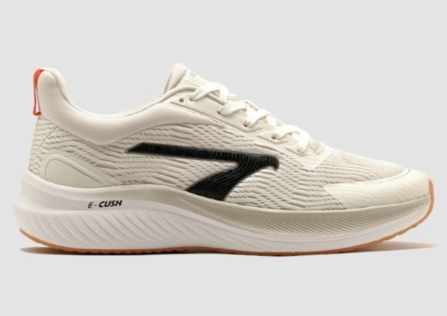 7 Sepatu Lari Lokal untuk Performa Maksimal - Alodokter