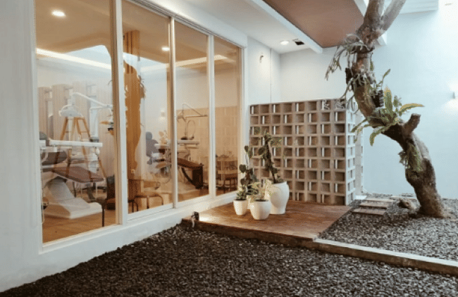 Klinik Gigi Terbaik di Surabaya - Alodokter