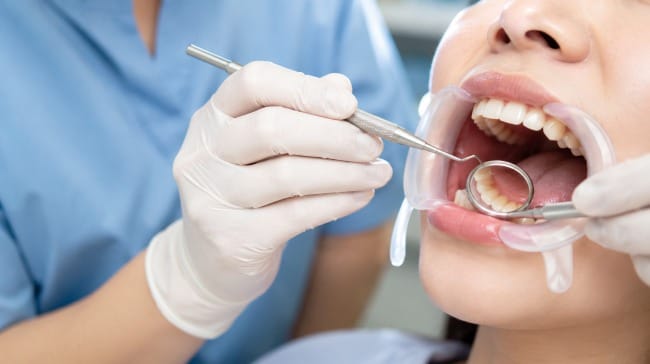Rumah Sakit Terbaik untuk Scaling Gigi - Alodokter