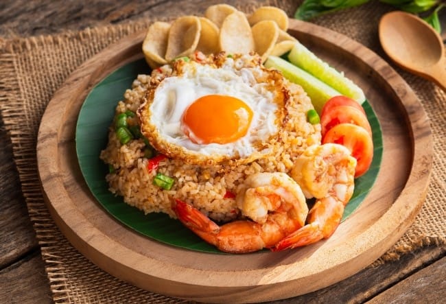 11 Bumbu Nasi Goreng Terbaik dan Siap Saji - Alodokter
