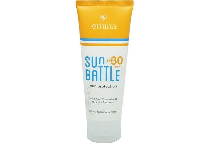 6 Sunscreen Terbaik untuk Remaja yang Aman Digunakan - Alodokter