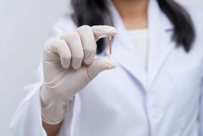 Ciri-Ciri Cocok KB IUD dan Tanda yang Perlu Diperiksa Dokter - Alodokter