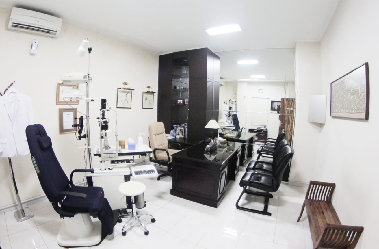 Klinik Utama Bandung Eye Center