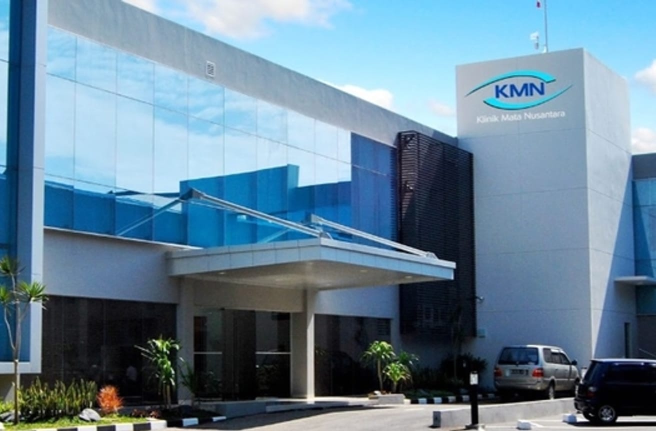 KMN EyeCare Semarang