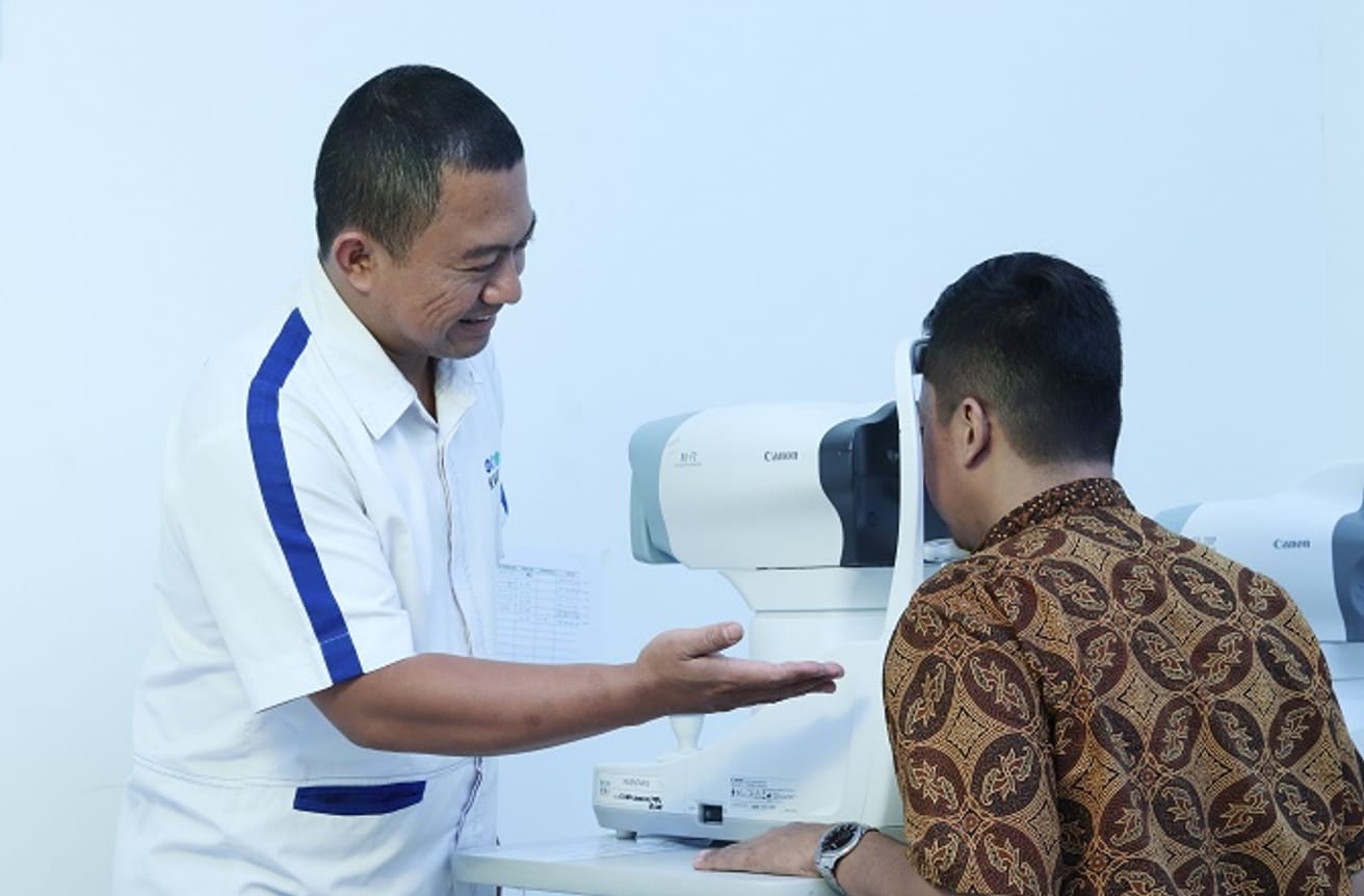 Klinik Mata KMU Madura