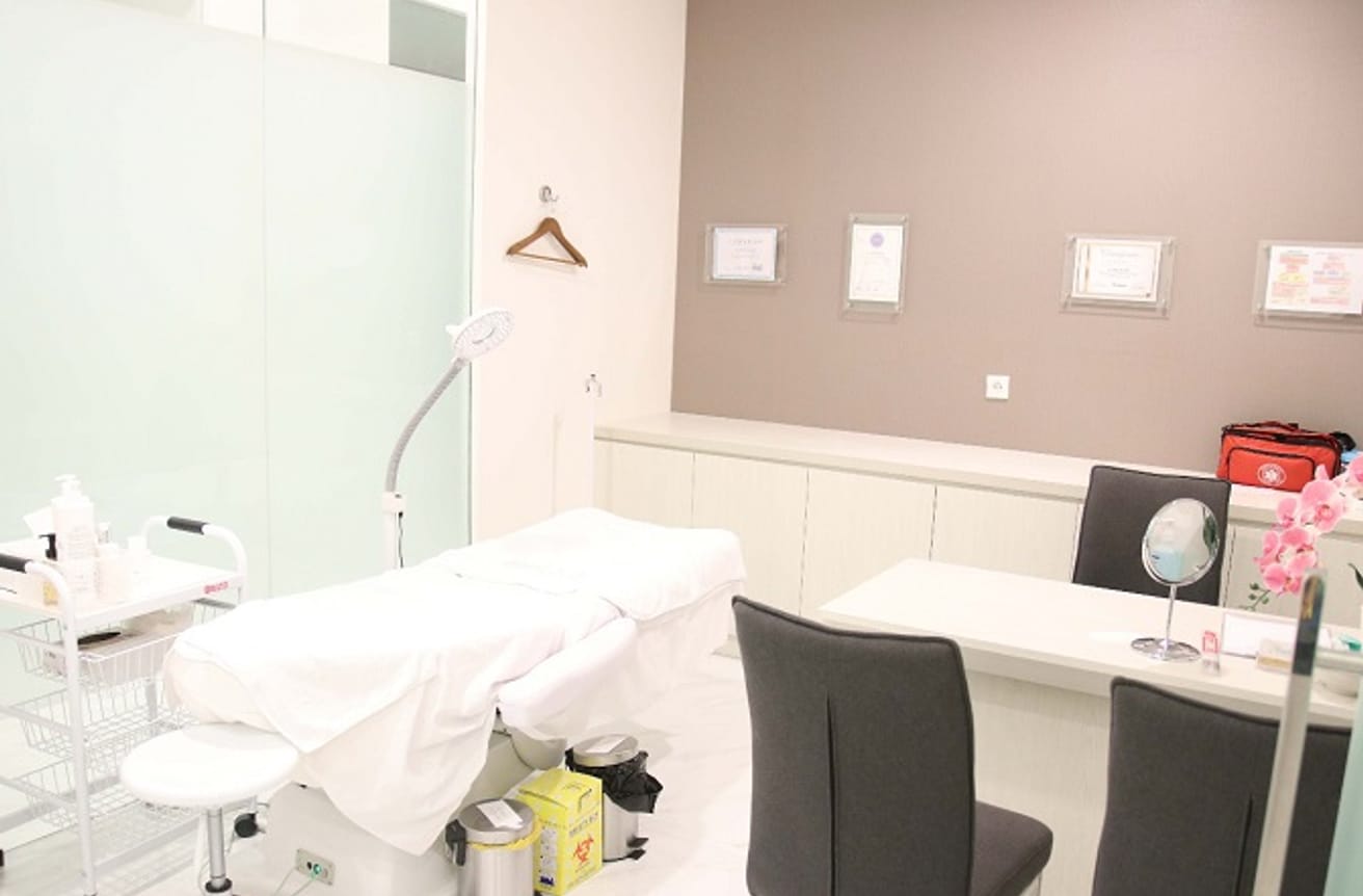 Carla Skin Clinic Taman Harapan Indah