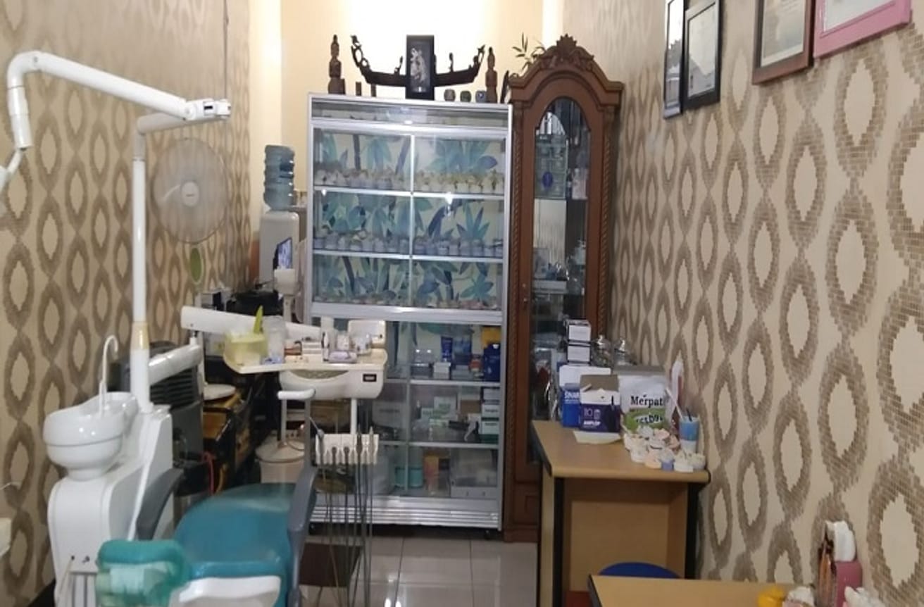Klinik Gigi drg. Tensy A.T